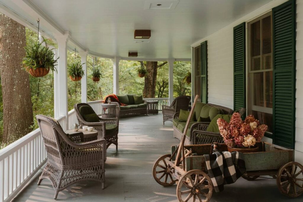 wreaths home decor: the overlooked secret to instant curb appeal